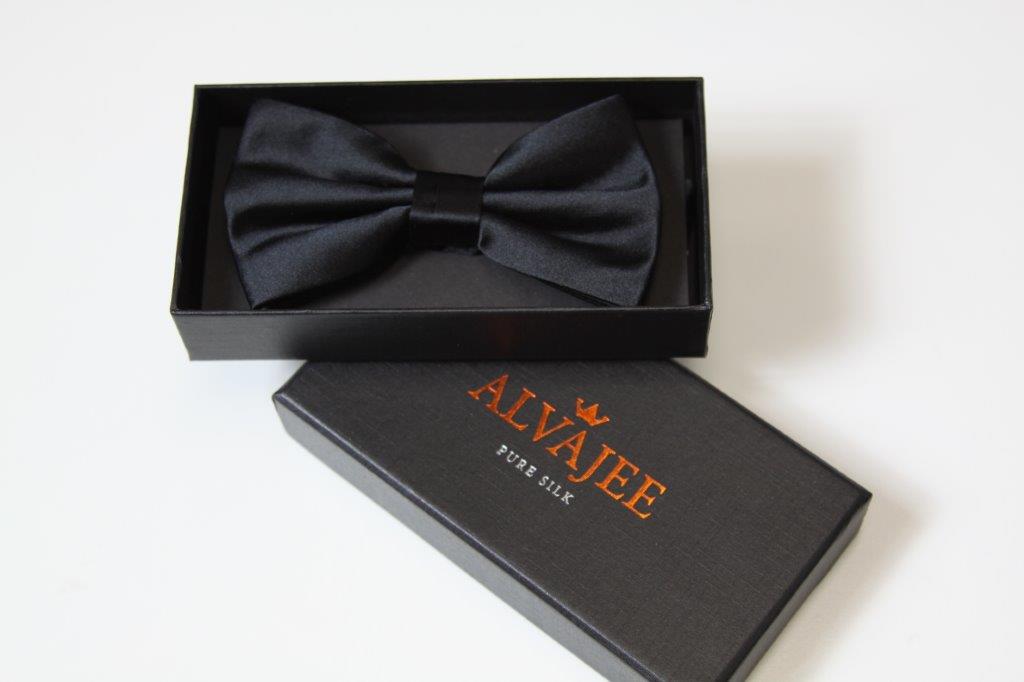 Sergio 3 - Baronet Black - Bow