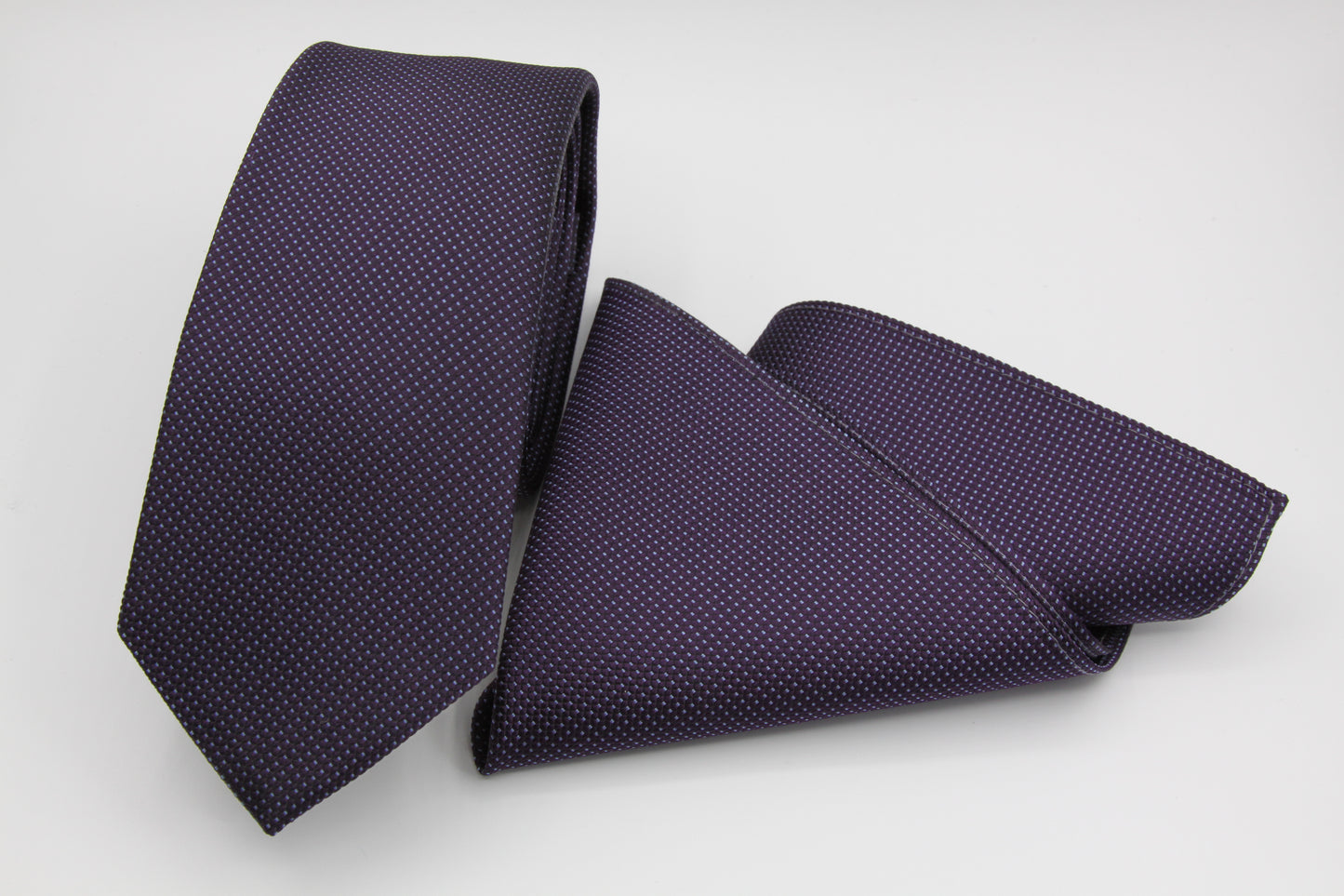 X15515 - Dark Purple